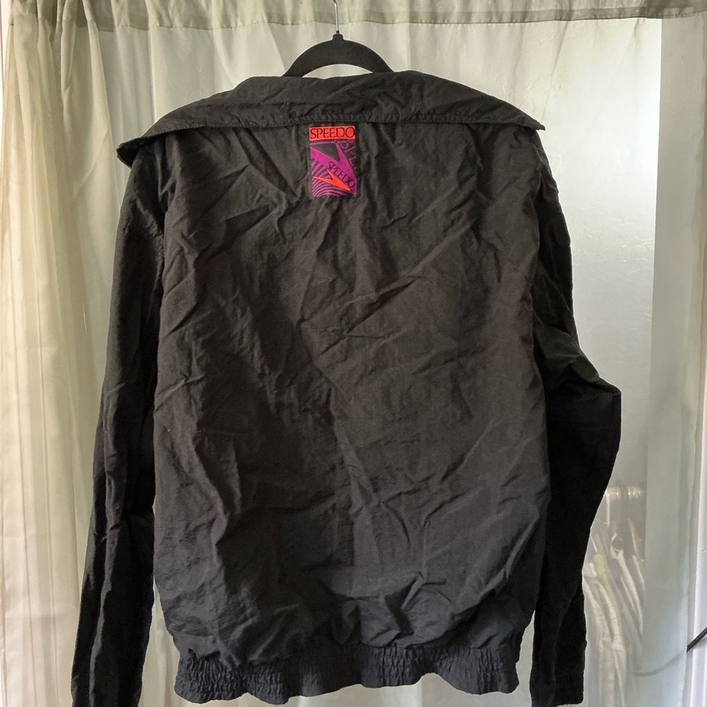 Speedo Black Bomber Jacket with Vibrant Lining size large - Picture 4 of 5